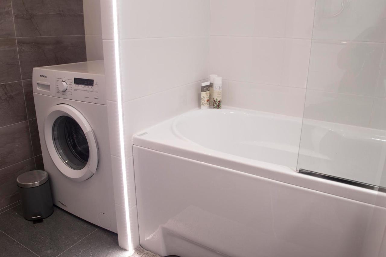 Siauliai Apartments - Lieporiu Екстер'єр фото